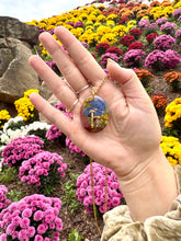 Load image into Gallery viewer, Large Oval Statement Piece
