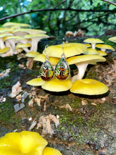 Load image into Gallery viewer, Red Chanterelle Danglys
